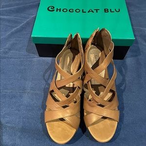 Chocolat Blu Watt leather Strappy Platform Sandals